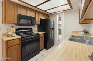 3119 W Cochise Dr, Phoenix, AZ 85051 - Photo 4