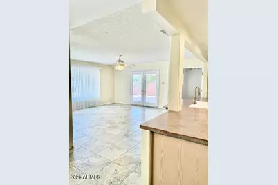 11801 N Coggins Drive, Sun City, AZ 85351 - Photo 8