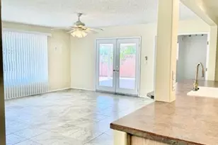 11801 N Coggins Dr, Sun City, AZ 85351 - Photo 8