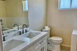 11801 N Coggins Dr, Sun City, AZ 85351 - Photo 18