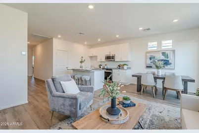 18074 W Calle Lejos Road, Surprise, AZ 85387 - Photo 2
