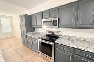 325 W Le Marche Ave, Phoenix, AZ 85023 - Photo 4