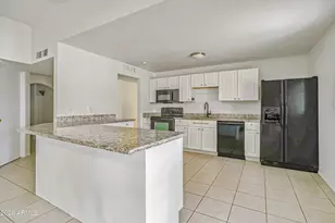 8042 W Elm St, Phoenix, AZ 85033 - Photo 8