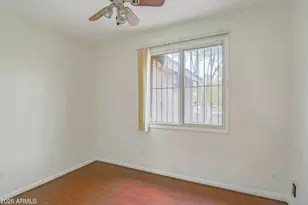 8042 W Elm St, Phoenix, AZ 85033 - Photo 16