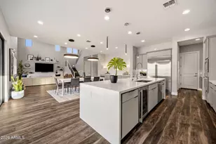 2110 E Fallen Leaf Ln, Phoenix, AZ 85024 - Photo 22