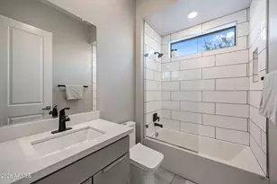 2110 E Fallen Leaf Ln, Phoenix, AZ 85024 - Photo 30