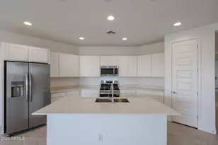 7841 W Staghorn Rd, Peoria, AZ 85383 - Photo 2