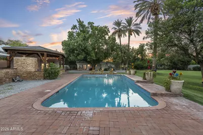 550 W Berridge Lane, Phoenix, AZ 85013 - Photo 78