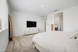 8054 E Paloma Ave, Mesa, AZ 85212 - Photo 12