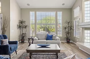 1711 E Horseshoe Dr, Chandler, AZ 85249 - Photo 8