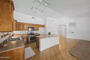 220 E Gail Ct, Gilbert, AZ 85296 - Photo 10