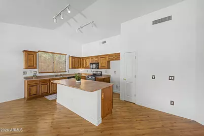 220 E Gail Court, Gilbert, AZ 85296 - Photo 8