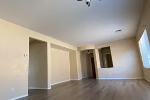 517 S 115th Dr, Avondale, AZ 85323 - Photo 2