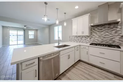 17333 W Pershing Street, Surprise, AZ 85388 - Photo 4