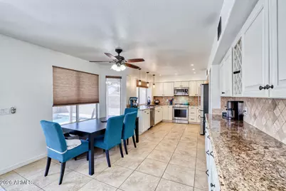 7708 W Crocus Drive, Peoria, AZ 85381 - Photo 10