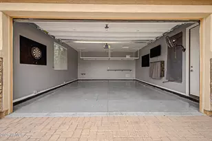 17352 W Hedgehog Pl, Surprise, AZ 85387 - Photo 10