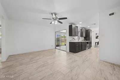 2936 W Glendale Avenue, Phoenix, AZ 85051 - Photo 14