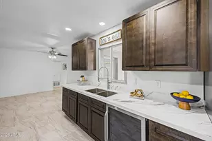 2936 W Glendale Ave, Phoenix, AZ 85051 - Photo 20