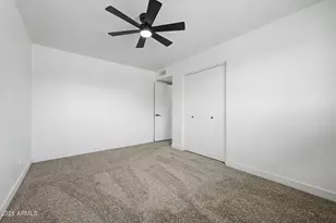2936 W Glendale Ave, Phoenix, AZ 85051 - Photo 32