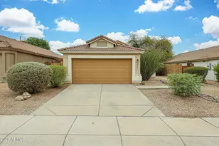 6431 W Chisum Trail, Phoenix, AZ 85083 - Photo 2