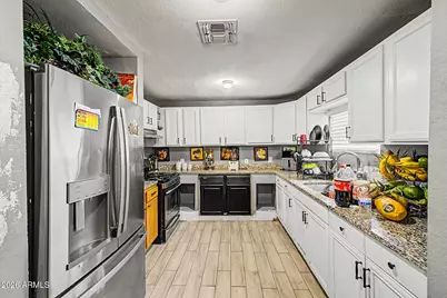 3617 S 17th Street, Phoenix, AZ 85040 - Photo 8