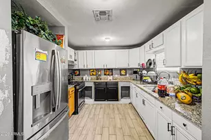 3617 S 17th St, Phoenix, AZ 85040 - Photo 8