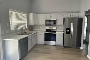 24839 N 40th Ave, Glendale, AZ 85310 - Photo 4