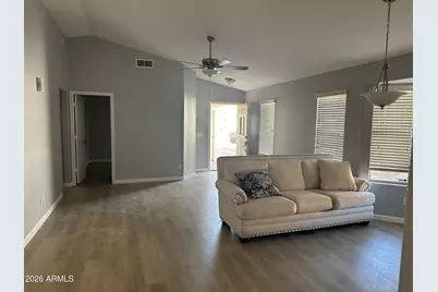 24839 N 40th Avenue, Glendale, AZ 85310 - Photo 2