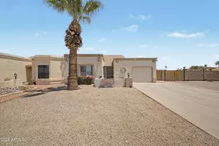 8861 N 114th Ln, Peoria, AZ 85345 - Photo 2