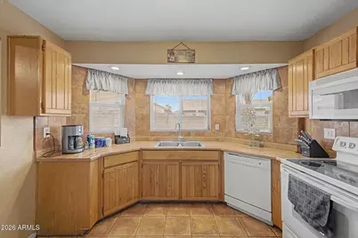 8861 N 114th Lane, Peoria, AZ 85345 - Photo 14