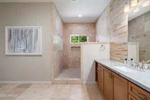 7281 E Royal Palm Rd, Scottsdale, AZ 85258 - Photo 26