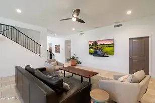 7281 E Royal Palm Rd, Scottsdale, AZ 85258 - Photo 18