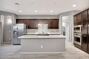 12218 W Rowel Rd, Peoria, AZ 85383 - Photo 4
