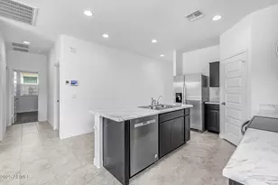 38125 W Excussare Wy, Maricopa, AZ 85138 - Photo 10