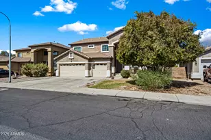 3210 S 81st Ave, Phoenix, AZ 85043 - Photo 1