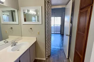 11666 N 28th Dr, Phoenix, AZ 85029 - Photo 10