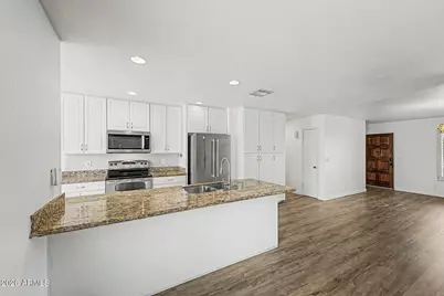 2102 W Utopia Road, Phoenix, AZ 85027 - Photo 16