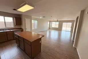 1932 W Alta Vista Rd, Phoenix, AZ 85041 - Photo 4