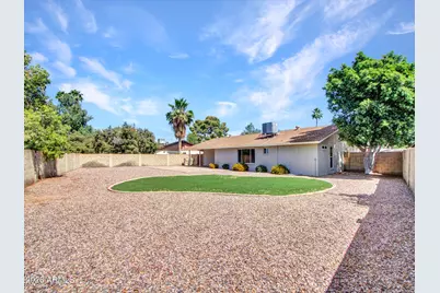 4915 W Shangri La Road, Glendale, AZ 85304 - Photo 4