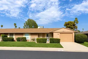 10542 W Tropicana Cir, Sun City, AZ 85351 - Photo 1