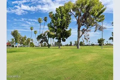 10542 W Tropicana Circle, Sun City, AZ 85351 - Photo 6
