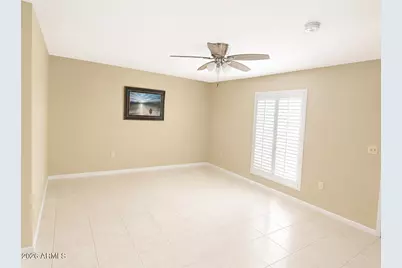 10542 W Tropicana Circle, Sun City, AZ 85351 - Photo 8