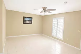 10542 W Tropicana Cir, Sun City, AZ 85351 - Photo 8