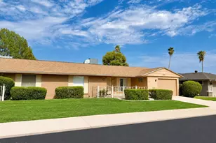 10542 W Tropicana Cir, Sun City, AZ 85351 - Photo 2