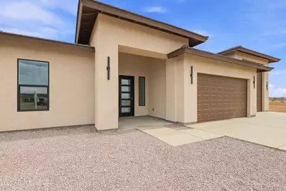 22244 W Roy Rogers Road, Wittmann, AZ 85361 - Photo 2