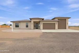 22244 W Roy Rogers Rd, Wittmann, AZ 85361 - Photo 1