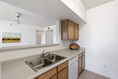 14950 W Mountain View Boulevard #3309, Surprise, AZ 85374 - Photo 8