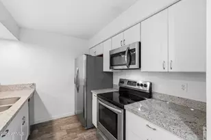 3314 N 68th St, Scottsdale, AZ 85251 - Photo 2