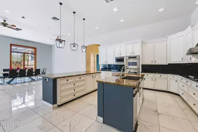7240 E Sweetwater Avenue, Scottsdale, AZ 85260 - Photo 10
