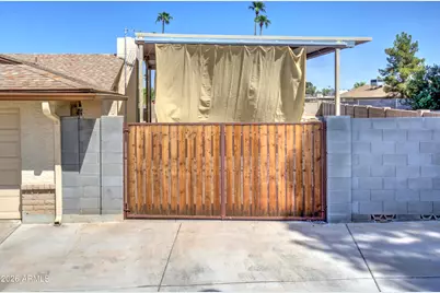 2803 W Rosewood Drive, Chandler, AZ 85224 - Photo 2